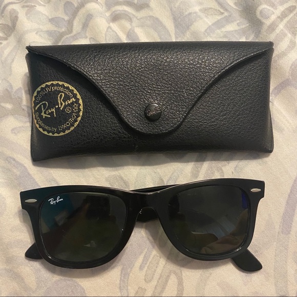 Authentic Ray-Ban Wayfarers - Picture 7 of 9